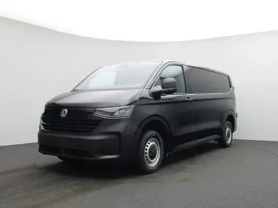 Gebraucht VW T7 150 PS (110 kW) 2025 Schwarzkeine angabe Van