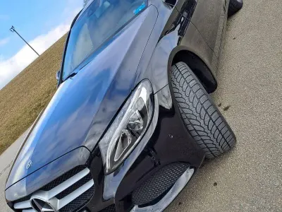 Gebraucht Mercedes C200 136 PS (100 kW) 2018 Schwarz Kombi