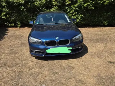 Gebraucht BMW 116 Advantage 116 PS (85 kW) 2015 Blau Kleinwagen