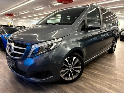 Gebraucht Mercedes V250 AMG line 190 PS (139 kW) 2017 Flintgrau Van / Kleinbus