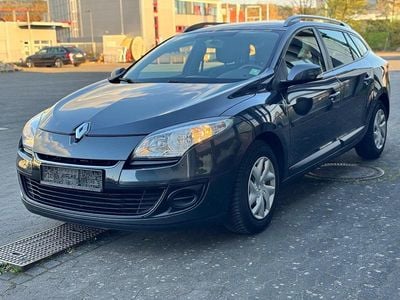 Second-hand Renault Mégane GrandTour 110 CP (80 kW) 2014 Negru Break