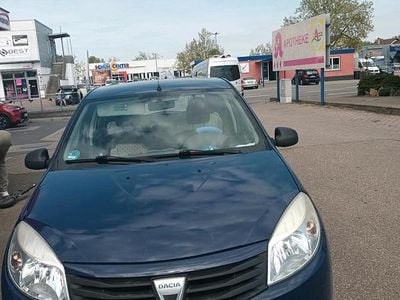 Second-hand Dacia Sandero 75 CP (55 kW) 2009 Albastru Hatchback