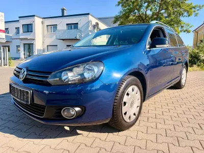 Gebraucht VW Golf VI Style 105 PS (77 kW) 2011 Blau Kleinwagen
