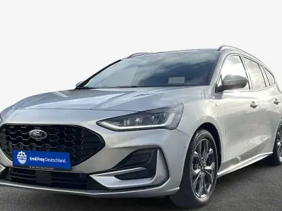 Gebraucht Ford Focus ST-Line X 155 PS (114 kW) 2025 Moondust silver (metallic) Kombi