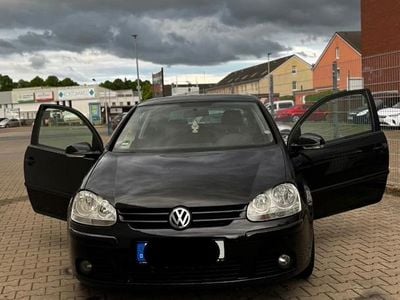 VW Golf V