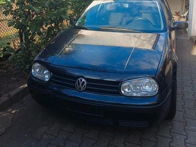 Gebraucht VW Golf IV 75 PS (55 kW) 1998 Schwarz Kleinwagen