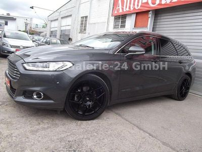 Silber Gebraucht 2015 Ford Mondeo Titanium Limousine | 14.199 € (Etwas zu teuer)