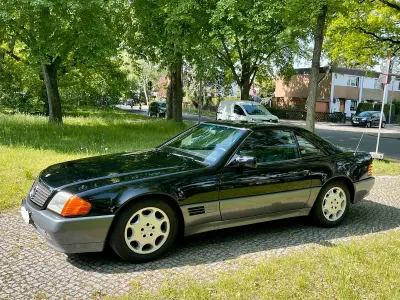 Gebraucht Mercedes SL300 231 PS (169 kW) 1991 Schwarz Cabrio