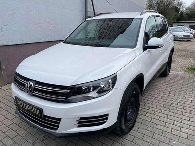 Gebraucht VW Tiguan Trendline 122 PS (89 kW) 2011 Candyweiß SUV