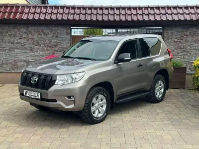 Gebraucht Toyota Land Cruiser Basis 204 PS (150 kW) 2023 Avantgarde bronze me SUV