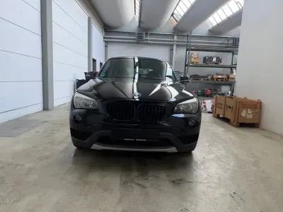 Gebraucht BMW X1 150 PS (110 kW) 2012 Schwarz SUV