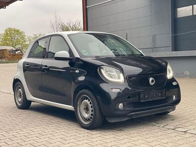 Usado Smart ForFour Basis 71 HP (52 kW) 2015 Preto Citadino