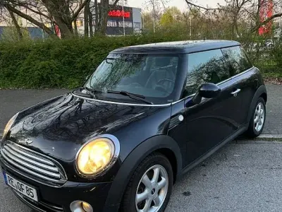 Gebraucht Mini Cooper 120 PS (88 kW) 2006 Schwarz Kleinwagen
