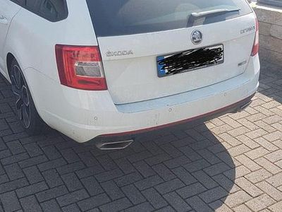 Schwarz Gebraucht 2017 Skoda Octavia RS Kombi | 13.700 € (Fairer Preis)