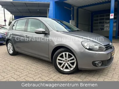Gebraucht VW Golf VI Comfortline 102 PS (75 kW) 2009 Grau Kleinwagen