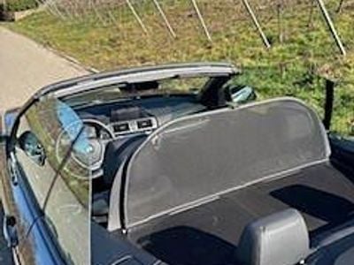 Second-hand BMW 218 Advantage 136 CP (100 kW) 2016 Negru Cabrio