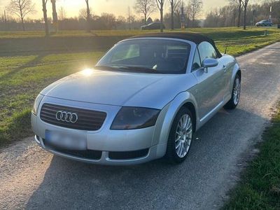 Gebraucht Audi TT Basis 180 PS (132 kW) 2000 Silber Coupé