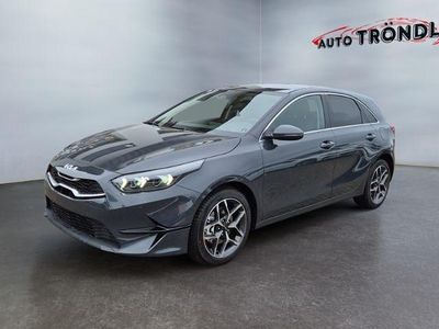 Neu Kia Ceed 101 PS (74 kW) 2026 Grau Kleinwagen