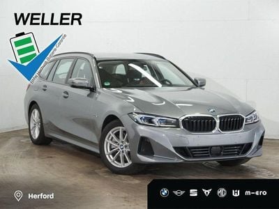 BMW 330e
