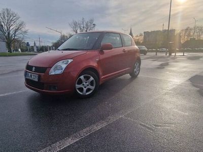 gebraucht Suzuki Swift 1.3L Baujahr 2007 in Orange