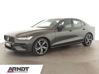Second-hand Volvo S60 R-Design 197 CP (144 kW) 2022 Gri Berlinǎ