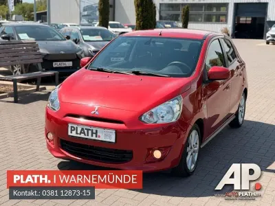 Gebraucht Mitsubishi Space Star 80 PS (58 kW) 2013 Rot Van / Kleinbus