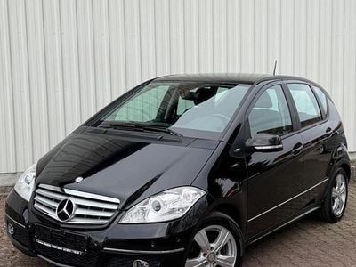 Usata Mercedes A180 109 CV (80 kW) 2010 Nero Utilitaria