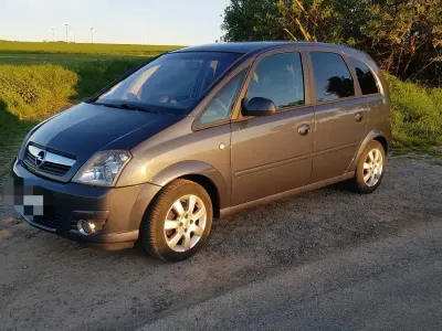 Usata Opel Meriva Innovation 2010 Blu Monovolume