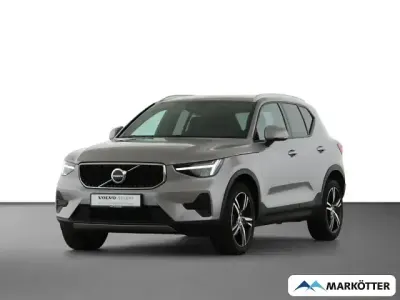 Gebraucht Volvo XC40 Core 163 PS (119 kW) 2025 Silber SUV