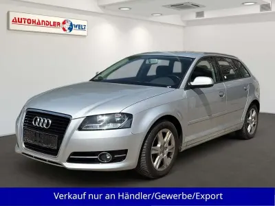 Gebraucht Audi A3 Comfort 105 PS (77 kW) 2012 Silber Kleinwagen