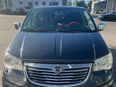 Lancia Voyager