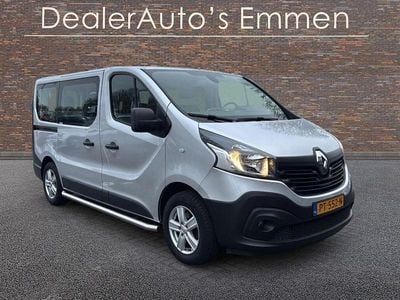 Grau Gebraucht 2017 Renault Trafic Expression Van / Kleinbus | 13.999 € (Superpreis)