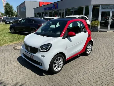 Gebraucht Smart ForTwo Electric Drive 60 kW (82 PS) 2019 Weiß Coupé