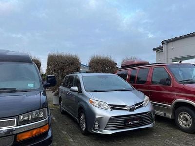 Gebraucht Toyota Sienna XLE 300 PS (220 kW) 2020 Grau Van / Kleinbus