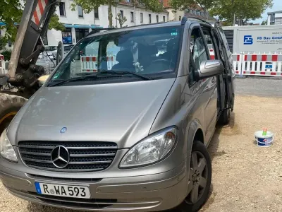 Używany Mercedes Viano 150 KM (110 kW) 2010 Szary Minivan
