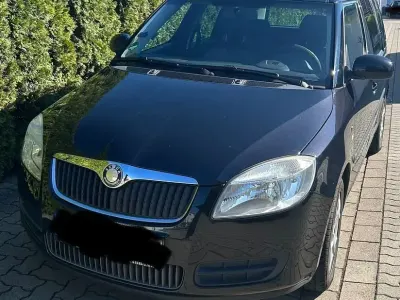 Gebraucht Skoda Roomster 86 PS (63 kW) 2009 Schwarz Van / Kleinbus