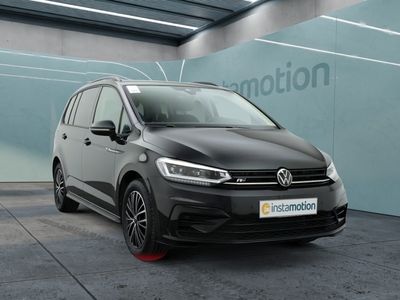 Schwarz Gebraucht 2024 VW Touran Highline Van / Kleinbus | 38.749 € (Etwas zu teuer)