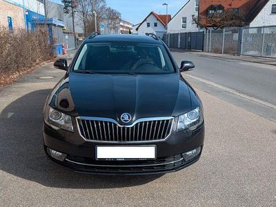 Gebraucht Skoda Superb Exclusive 170 PS (125 kW) 2015 Schwarz Limousine