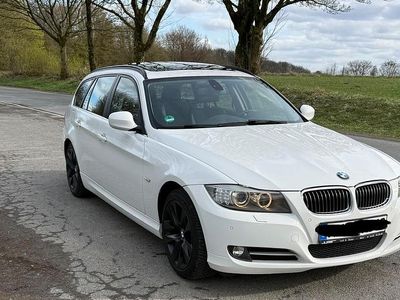 Usata BMW 320 184 CV (135 kW) 2012 Bianco Station wagon