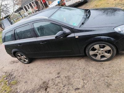 Gebraucht Opel Astra 150 PS (110 kW) 2009 Schwarz Kombi