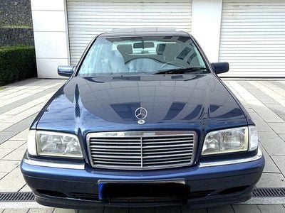 Mercedes C240