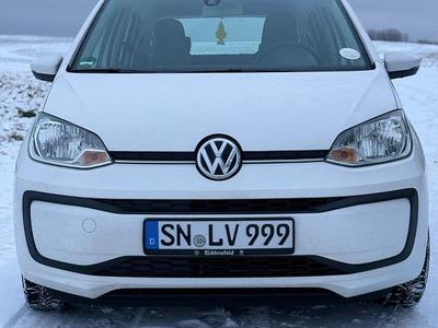 Weiß Gebraucht 2019 VW up! Kleinwagen | 7.300 € (Fairer Preis)