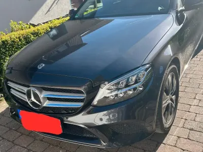 Gebraucht Mercedes C200 160 PS (117 kW) 2020 Schwarz Kombi