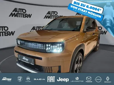 Neu Fiat Grande Panda La Prima 61 kW (83 PS) 2026 Braun Kleinwagen