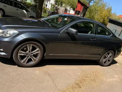 Occasion Mercedes C180 156 ch (114 kW) 2012 Gris Coupé