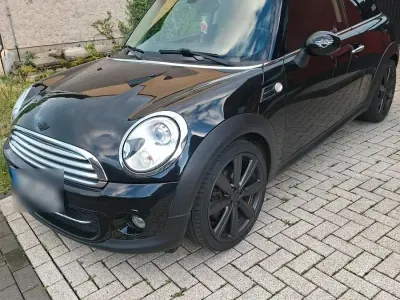 Gebraucht Mini Cooper 112 PS (82 kW) 2012 Schwarz Kleinwagen