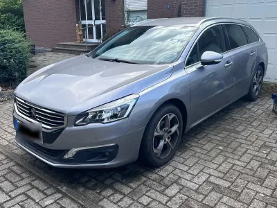 Gebraucht Peugeot 508 SW 114 PS (83 kW) 2014 Grau Kombi
