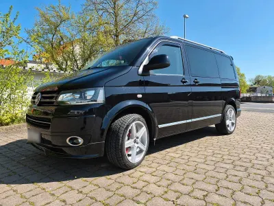 Gebraucht VW Multivan 180 PS (132 kW) 2012 Schwarz Van / Kleinbus
