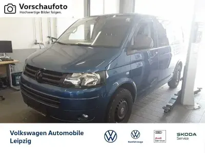 Gebraucht VW Multivan Startline 140 PS (102 kW) 2015 Blau Van / Kleinbus