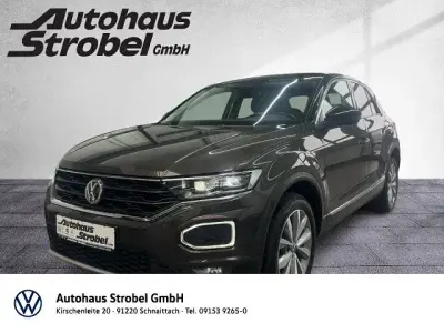 Usata VW T-Roc Style 150 CV (110 kW) 2019 Marrone SUV